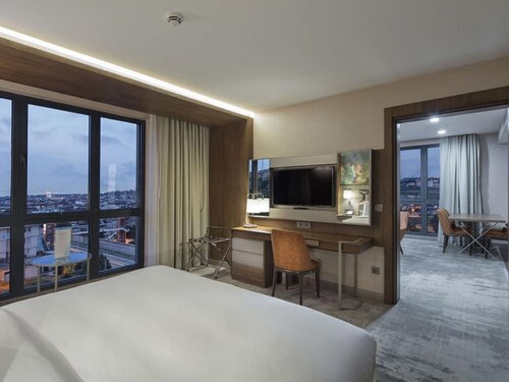 Hilton Garden Inn Yalova Ялова Экстерьер фото