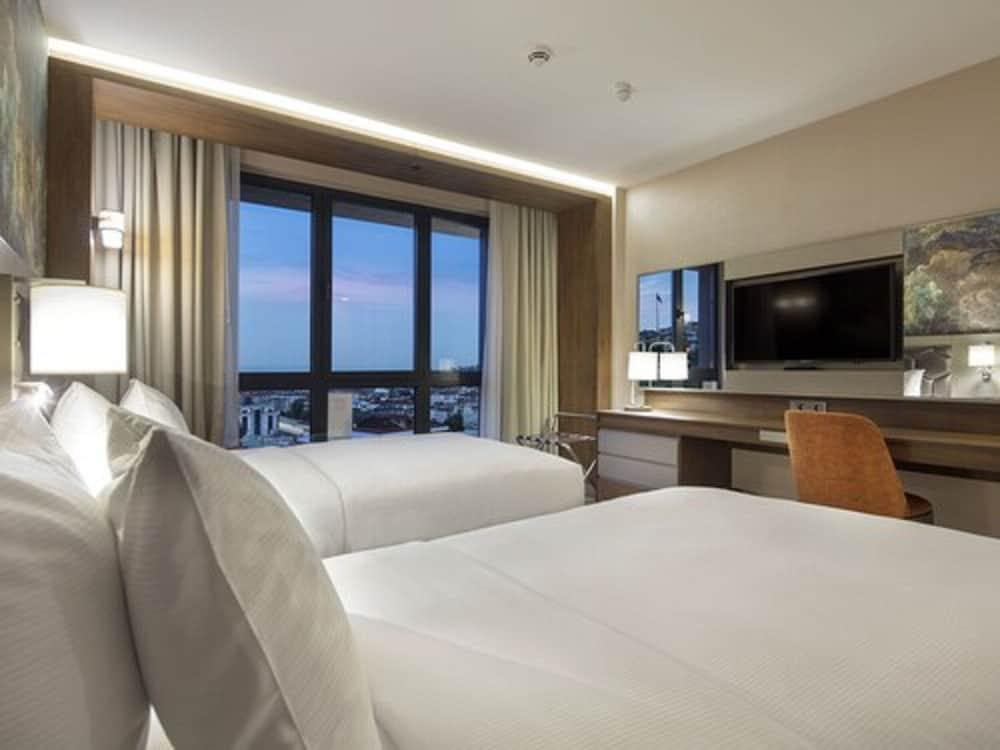Hilton Garden Inn Yalova Ялова Экстерьер фото